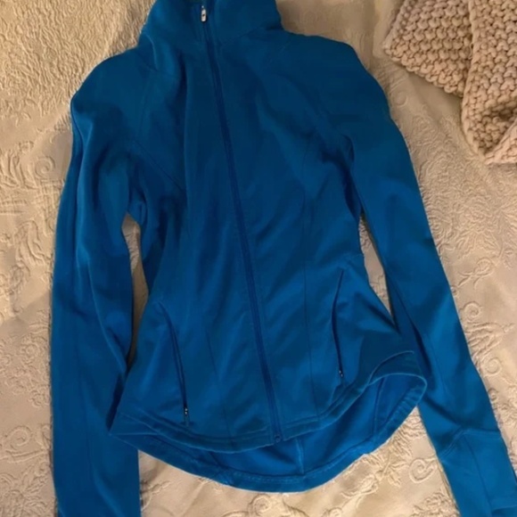Lululemon Jacket - Picture 3 of 3